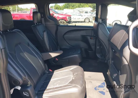 2025 Chrysler Pacifica Select из США, поврежденный, VIN 2C4RC1BG9SR532306